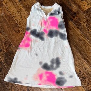 lululemon athletica White and Pink Midi Dress Size 6